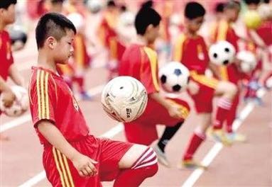 河南省近視防控硬指標(biāo)出來(lái)了！竟是國(guó)家指標(biāo)的2倍！