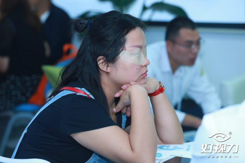 眼貼試貼現(xiàn)場