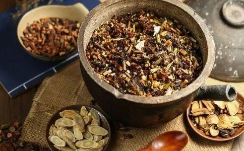 眼睛發(fā)癢受不了，先來看看你是哪種情況！